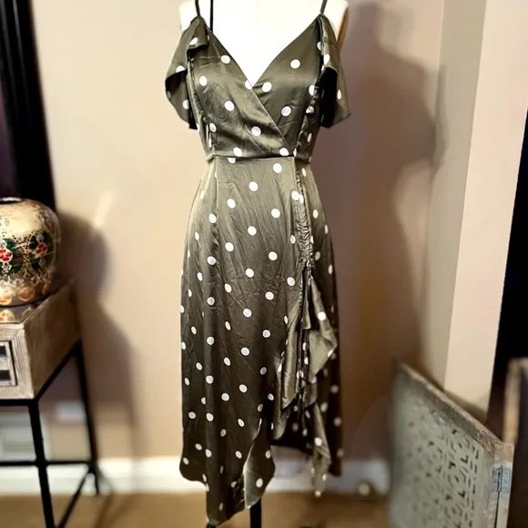 Zara | Dresses | Nwot Zara Light Green Polka Dot Satin Dress | Poshmark